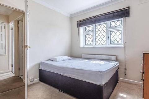 4 bedroom house to rent - Lonsdale Road, London