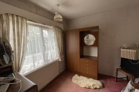 16 Cuffling Drive, Leicester, LE3 6NF