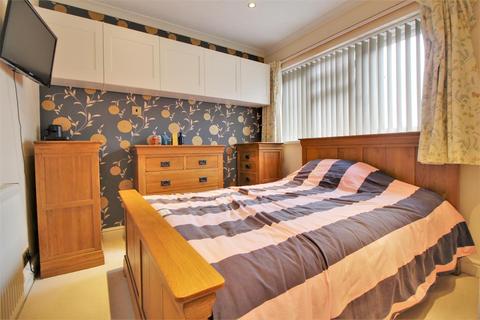 1 Dale Close, Gloucester, GL4 6UR
