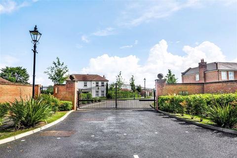 3 Lloyd Close, Goffs Oak, Waltham Cross, EN7 5NQ
