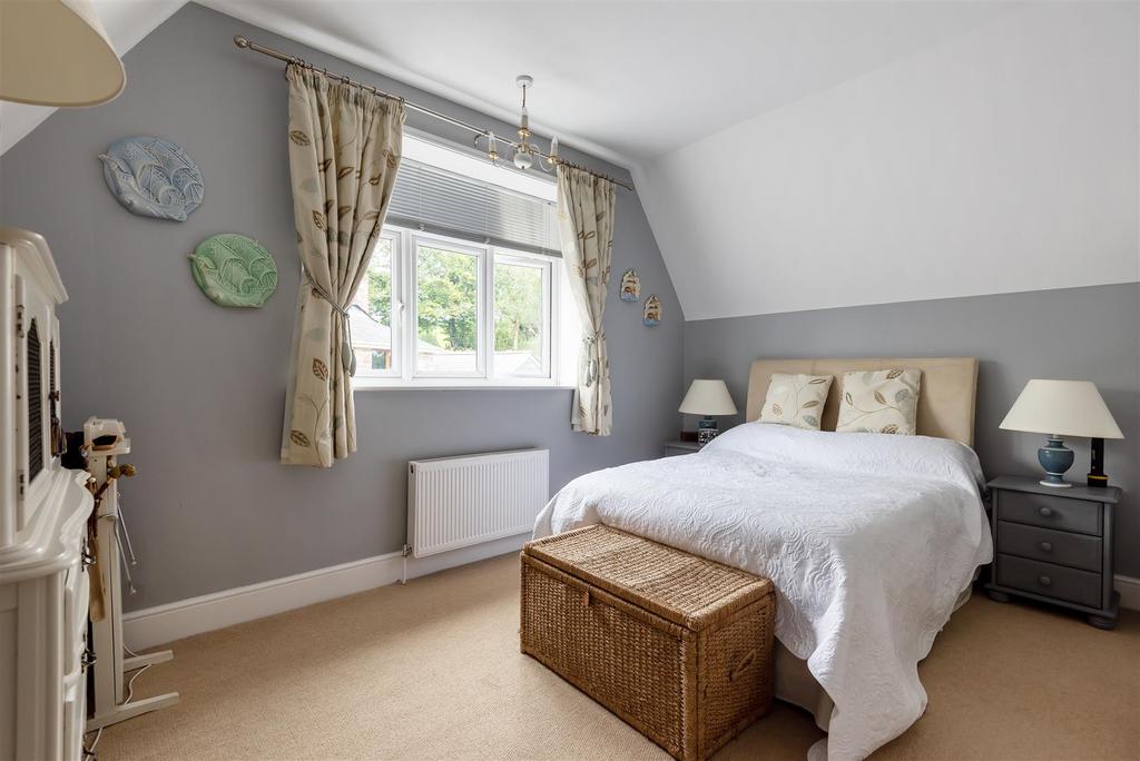 Crossways Cottage (11).jpg