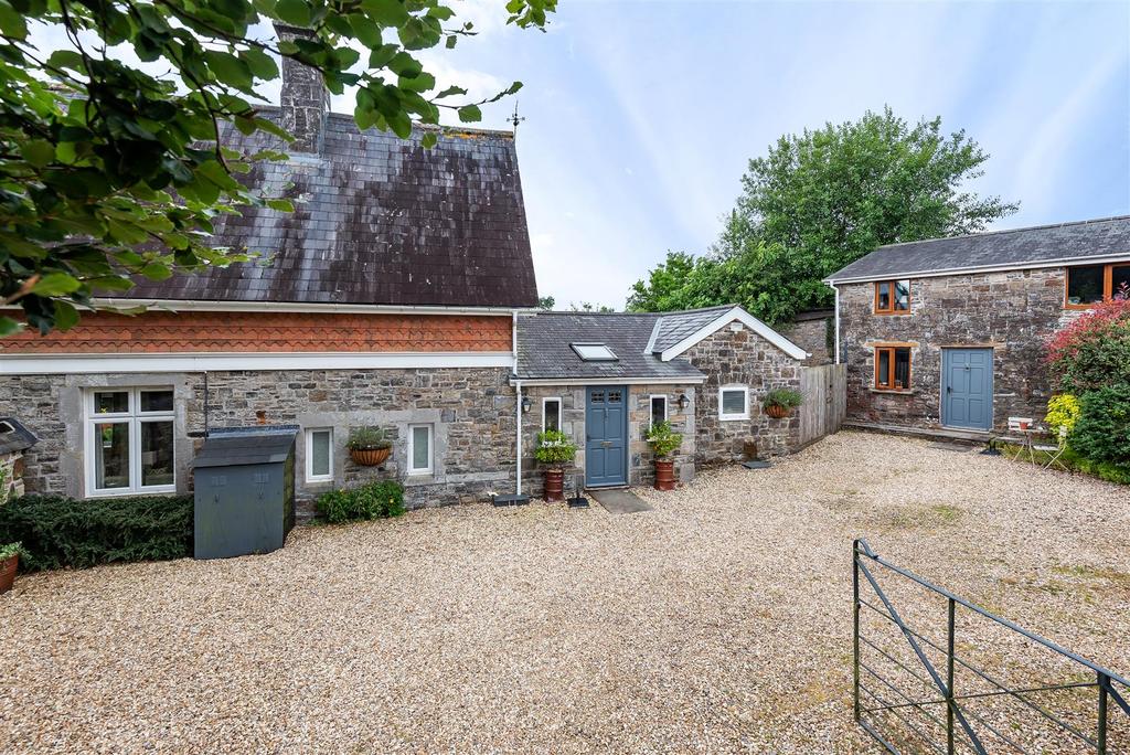 Crossways Cottage (5).jpg
