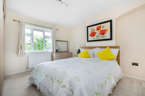 50 Lambert Avenue, Richmond, TW9 4QU