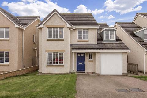 34 Meadowview Place, Inchture, Perth, PH14 9TG