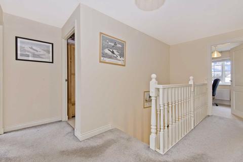 34 Meadowview Place, Inchture, Perth, PH14 9TG