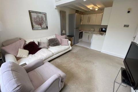 4, Howard House Anson Road, Wilmslow, SK9 2HE