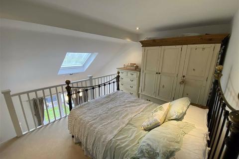 4, Howard House Anson Road, Wilmslow, SK9 2HE
