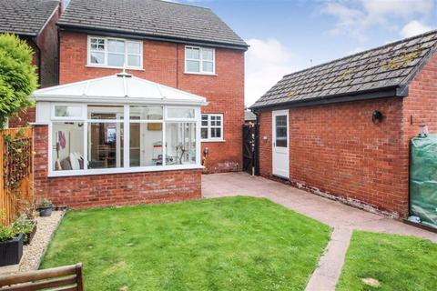 25 Castle Walks, Chirk, Wrexham, LL14 5LQ
