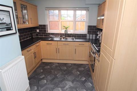 25 Castle Walks, Chirk, Wrexham, LL14 5LQ