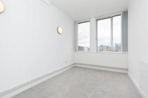 2 bedroom apartment to rent, E8