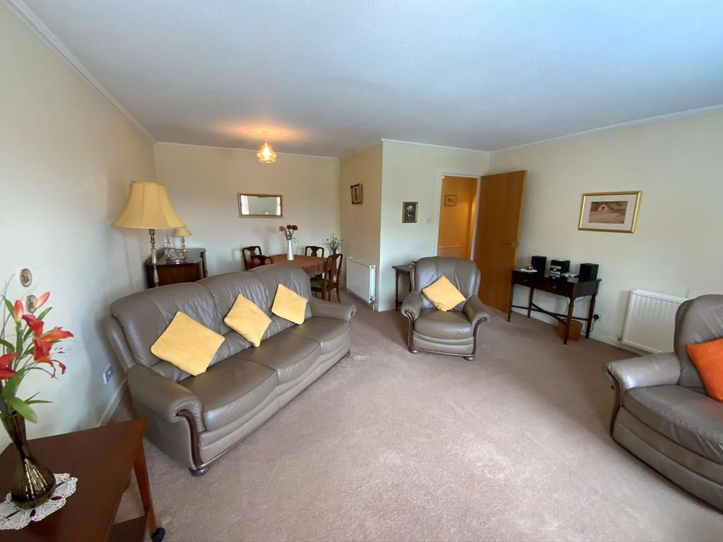Abbots Mill, Kirkcaldy, Fife, KY2 2 bed flat £125,000