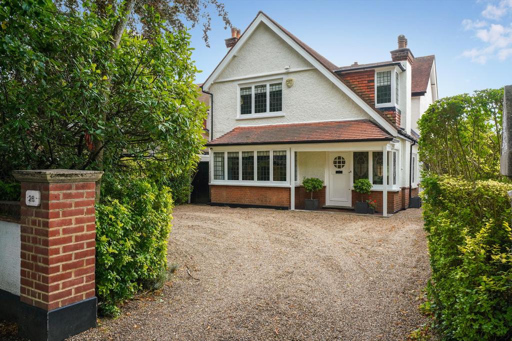Wolsey Road, East Molesey, Surrey, KT8 4 bed detached house £2,250,000