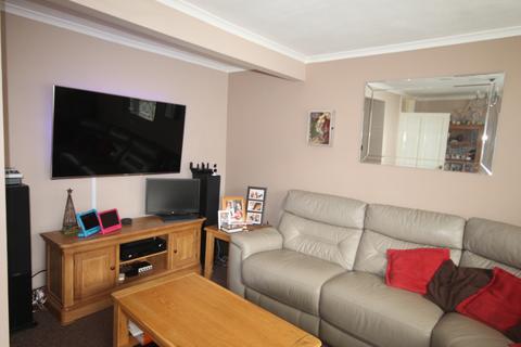 16 Arion Close, Bolehall, Tamworth, B77 3NS