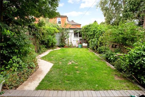33 Darwin Road, Southampton, SO15 5BW