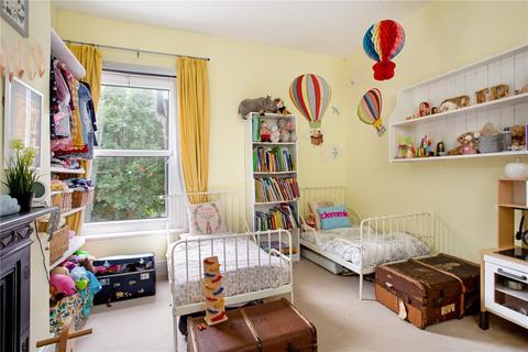 33 Darwin Road, Southampton, SO15 5BW