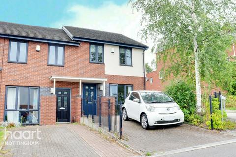15 Blake Close, Nottingham, NG3 2HB