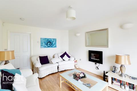 15 Blake Close, Nottingham, NG3 2HB