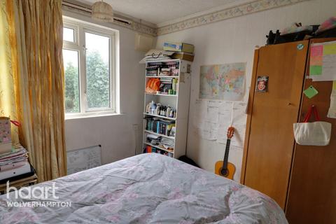 6 Blackburn Avenue, Wolverhampton, WV6 9JW