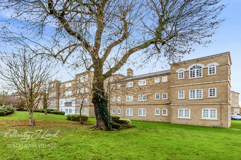 20 Gilbert Close, London, SE18 4PT