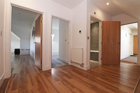 undefined, Linkfield Lane, Redhill