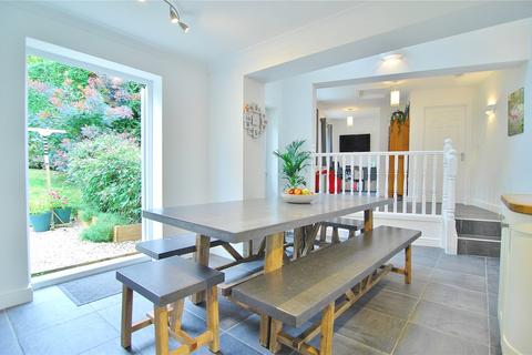 19 Padin Close, Chalford, Stroud, GL6 8FB