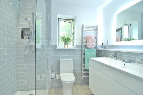 19 Padin Close, Chalford, Stroud, GL6 8FB