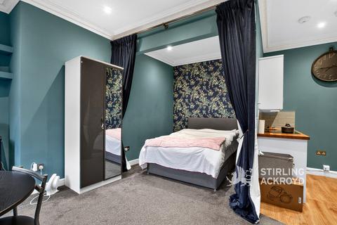 undefined, John Street, London, WC1N