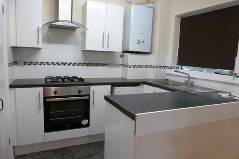 1 bedroom terraced house to rent, Lanercost Road, Crawley
