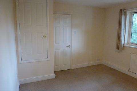 1 bedroom terraced house to rent, Lanercost Road, Crawley