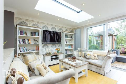 12 Beech Avenue, Enfield, EN2 9DD