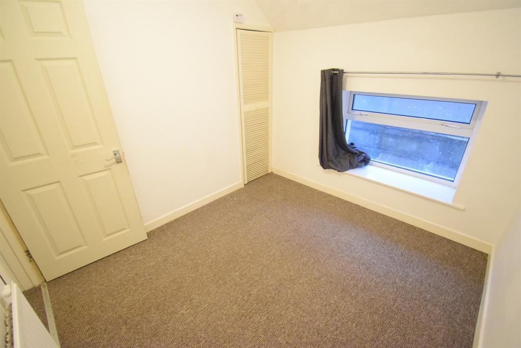 Single Bedroom