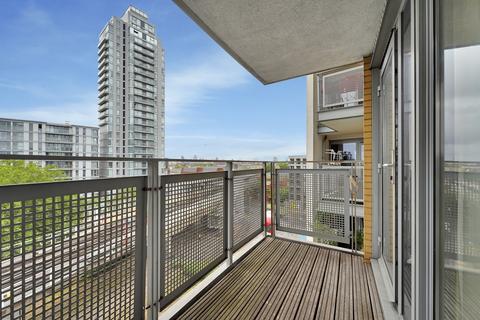 2 bedroom flat to rent, Washington Building, Lewisham