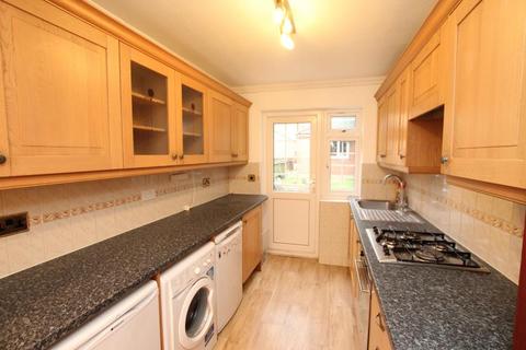 3 bedroom semi-detached house to rent, Woodcock Hill, Kenton HA3 0JN