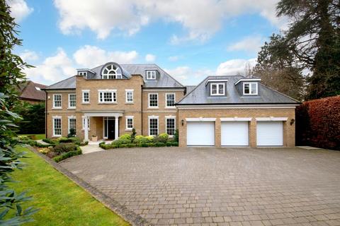 6 bedroom detached house to rent, Shrubbs Hill Lane, Sunningdale