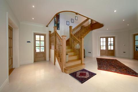 6 bedroom detached house to rent, Shrubbs Hill Lane, Sunningdale