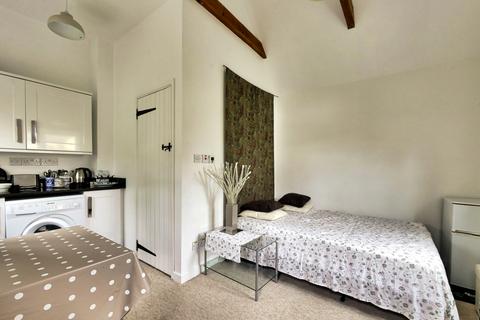 undefined, Sherborne Street, LECHLADE