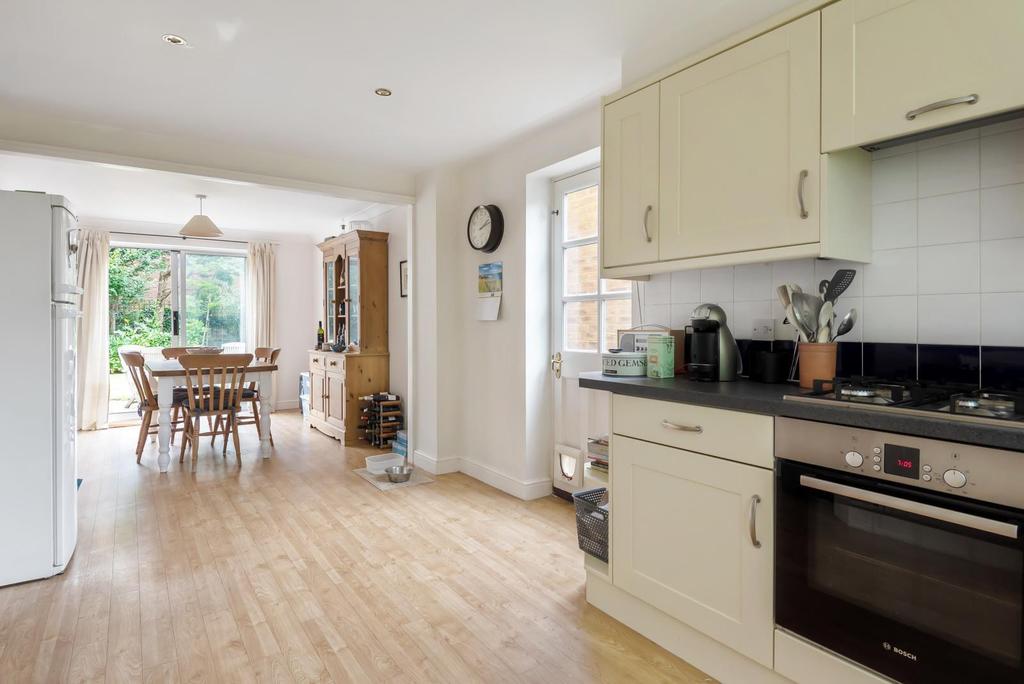Kitchen/Breakfast Ro