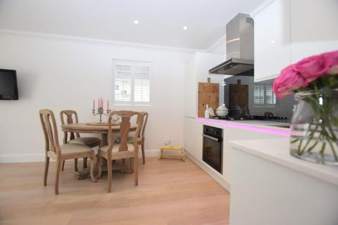 128 Saltdean Vale, Saltdean, Brighton, BN2 8HF