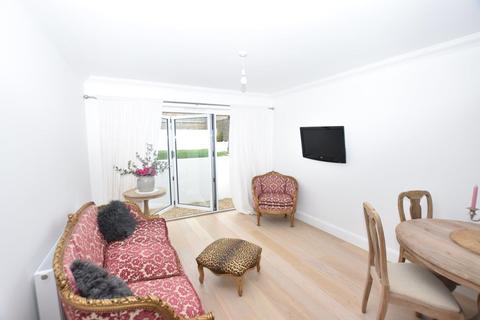 128 Saltdean Vale, Saltdean, Brighton, BN2 8HF