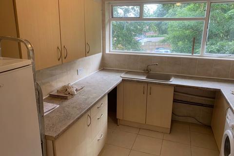 undefined, 2 Bed Flat – Cherryleas Drive, Leicester, LE3 0LS. £795PCM.