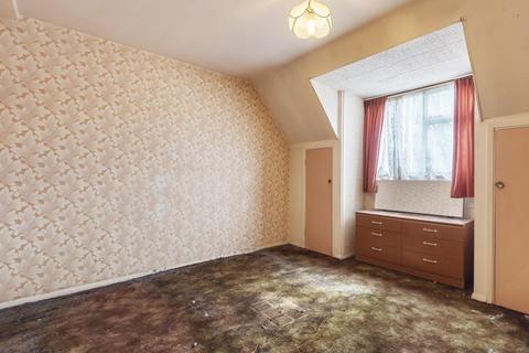 90 Ambergate Street, London, SE17 3SA