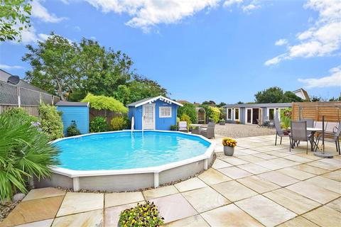 31 Berkeley Road, Birchington, CT7 9JR