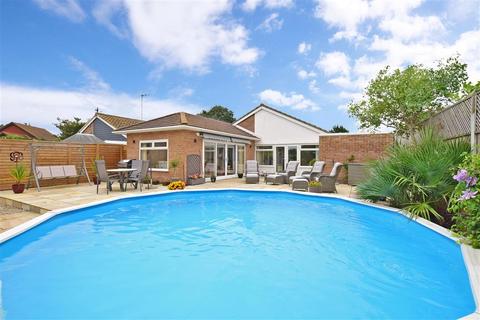 31 Berkeley Road, Birchington, CT7 9JR