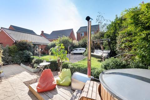 1 Avocet Road, Holmer, Hereford, HR4 9WA