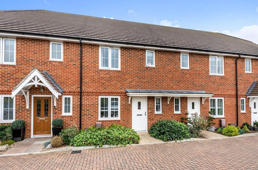 Crossfields, Bersted Park, Bognor Regis, PO21 3 bed terraced house £