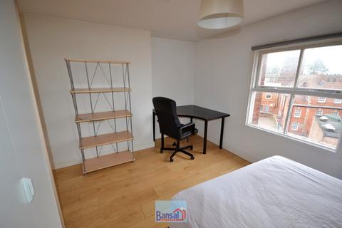 2 bedroom apartment to rent, High Street, City Centre CV1