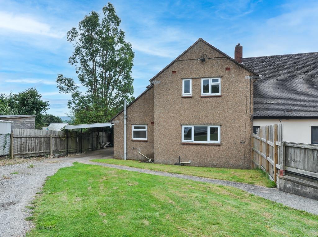 3 bedroom house with fantastic views... 3 bed semidetached house £