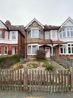68 Malden Hill, New Malden, KT3 4DR