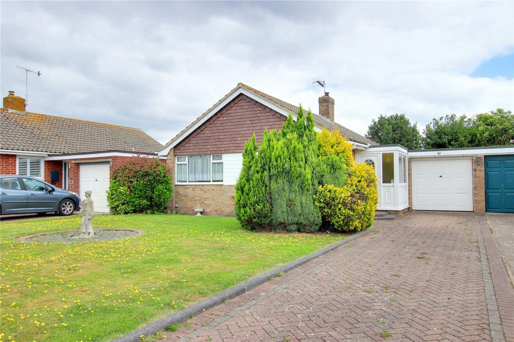 Fernhurst Drive, GoringbySea, Worthing, BN12 2 bed bungalow £525,000