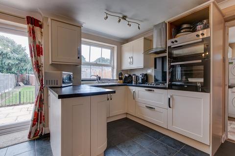 112 Atcham Close, Redditch, B98 0NZ